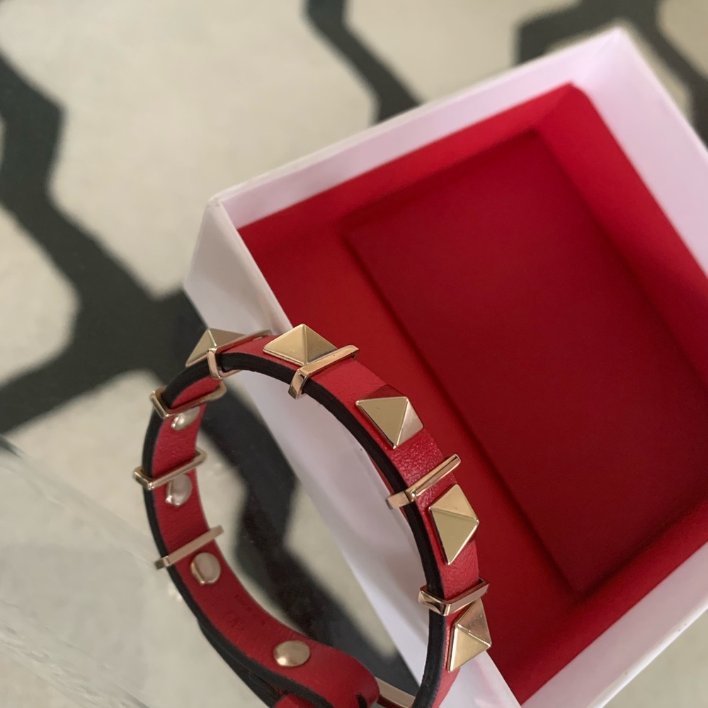 Valentino Rockstud Small Leather Bracelet